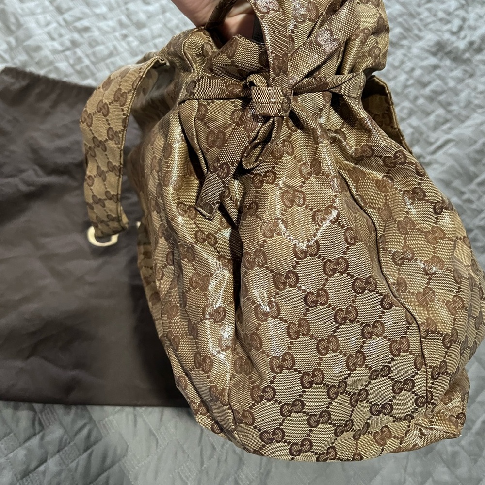Gucci Hysteria Beige and BrownCrystal Large GG Water-resistant Shoulder Bag - Picture 4 of 16